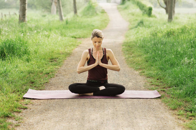 Dein erstes Mal auf der Yogamatte